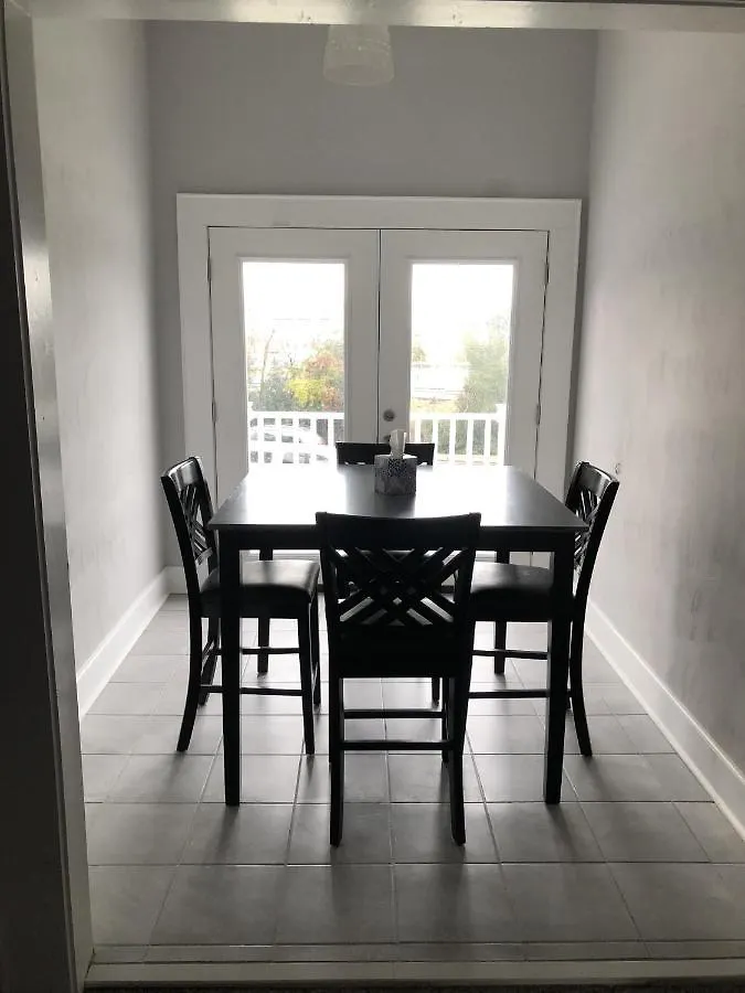 נורפולק Mariners Cove Cottage 0*,